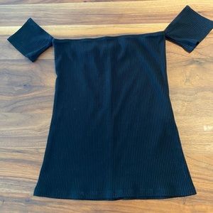 Reformation XS off the shoulder top